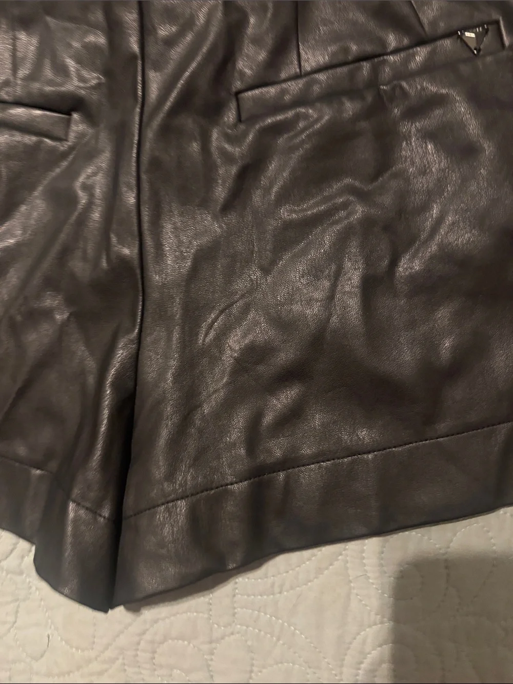 Guess Black High-Waist Faux Leather Paperbag Shorts with Belt XL
